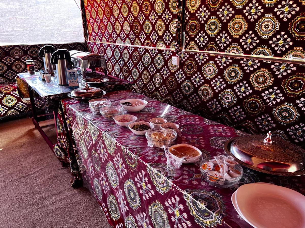 Red Planet Adventure Camp Wadi Rum Exteriör bild